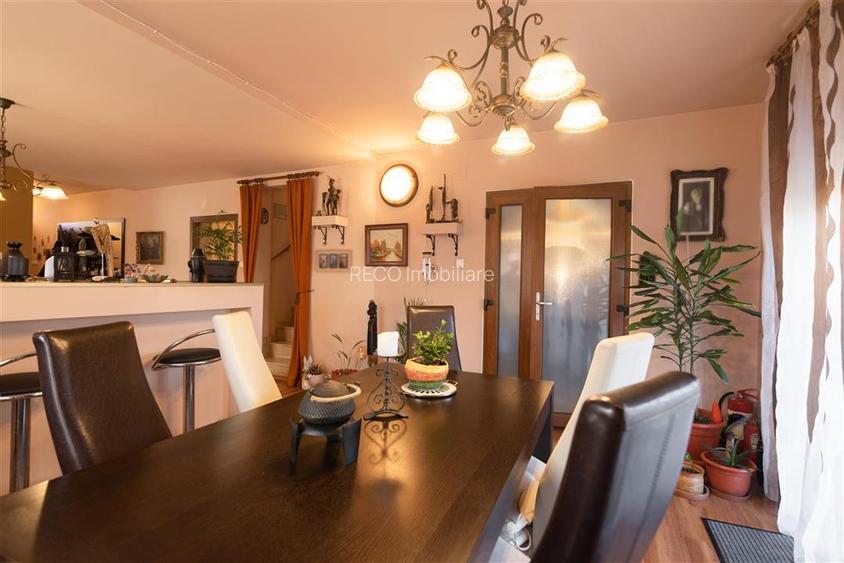 Casa P+M cu 4 camere+living+loc de luat masa in Santion - 7