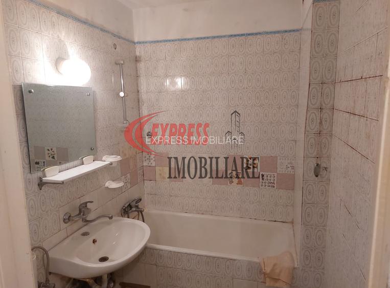 Titan, Liviu Rebreanu, Restaurant Alba - 4