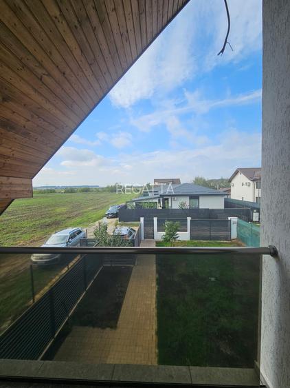 Casa tip duplex de inchiriat - 37