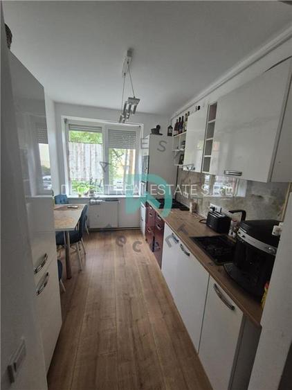 Apartament 3 camere Tractorul, 60 mp - Brasov - 6
