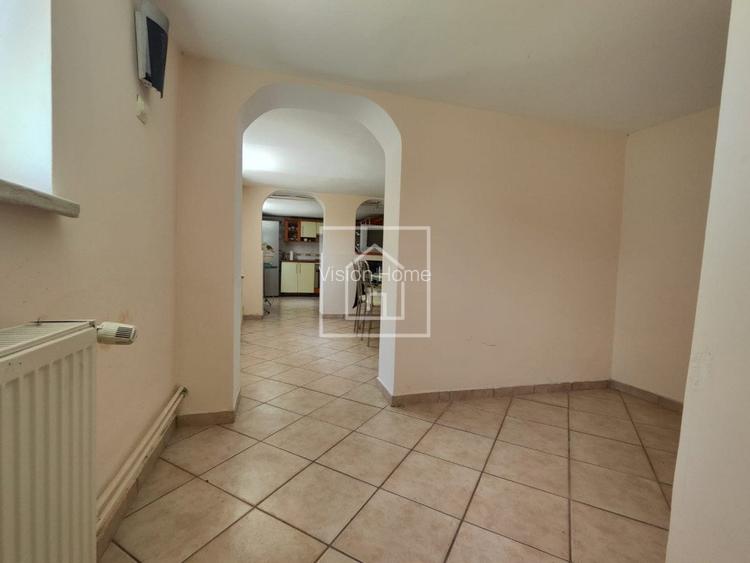 Casa individuala buna cu 4 camere 349 mp teren, 2 fronturi stradale, Lazaret - 16