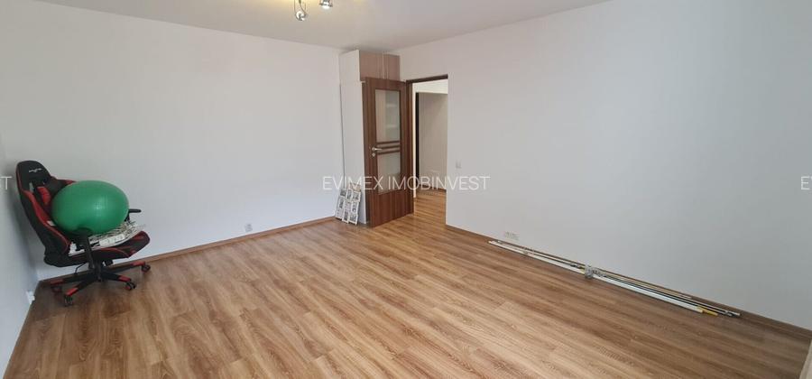 Decebal Piata Muncii Apartament spatios 3 camere - 11