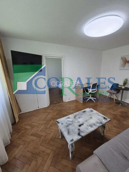 Circumvalatiunii - Dacia. 2 camere. Parter inalt. - 2