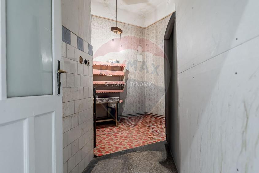 Apartament 4 camere ultracentral de vanzare in Arad - 17