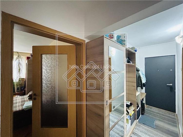 Apartament de vanzare in Sibiu - 2 camere, pivnita -Etaj 2/5 -V. Aurie - 12