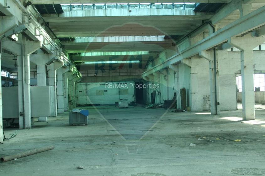 Spațiu industrial hale cu teren in zona Mihai Bravu Ploiesti - 13