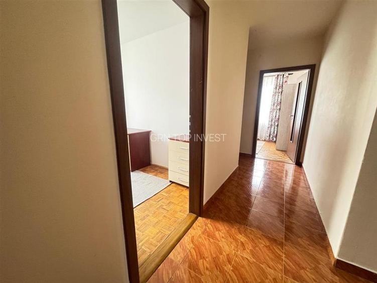 Apartament 4 camere cu balcon zona Cedonia - 22