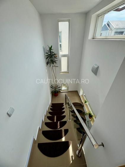 Casa 4 camere de inchiriat Tunari | Curte 120 mp | Terasa 25 mp | 2 parcari  - 15