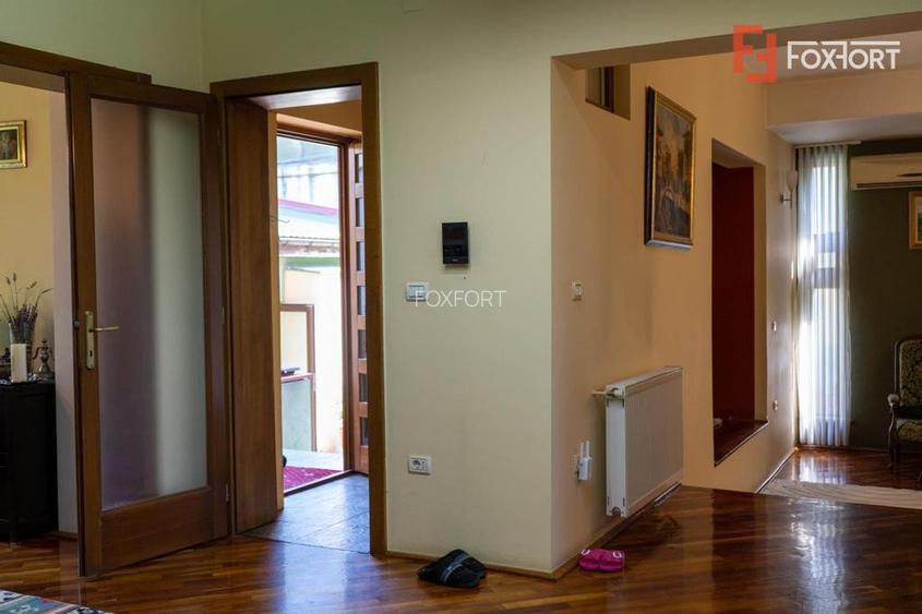 Casa individuala cu Garaj 360mp Utili, Zona Crisan - ID V4097 - 52
