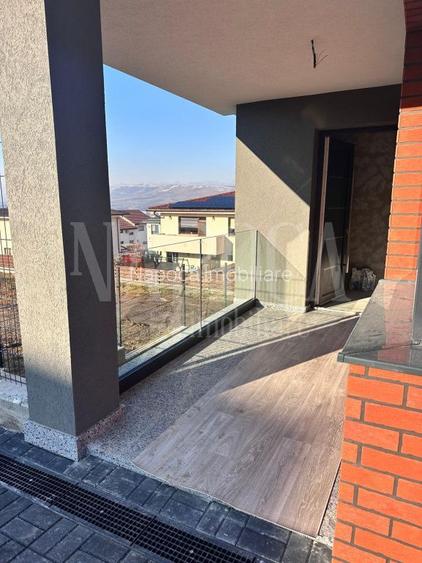 Casa 5 camere de vanzare in Floresti - 5