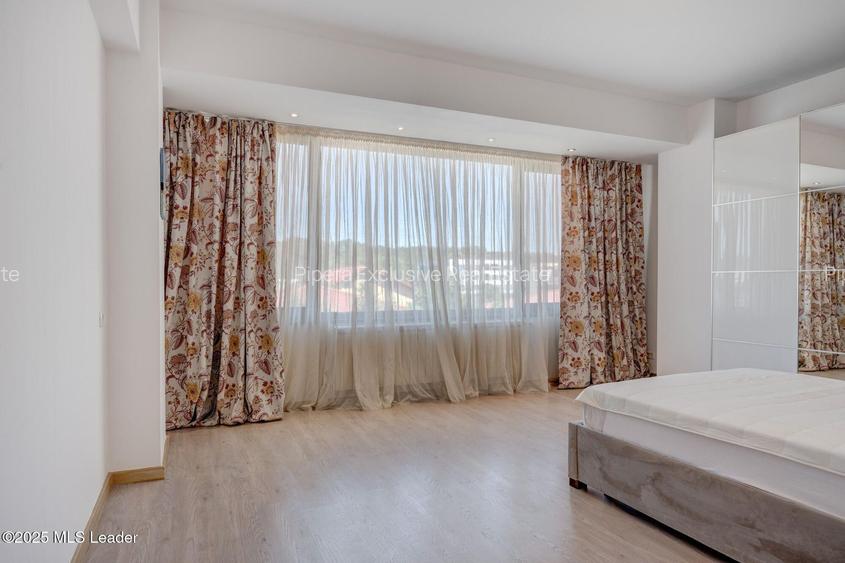 Space, light, and comfort for your family. FIRST RENTAL - 13