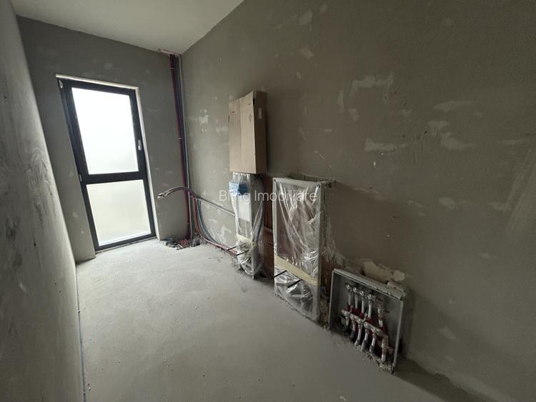 Casa tip duplex semifinisat , 180 mp utili , 400 mp teren zona Faget  - 7