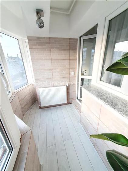 Garsoniera renovata, mobilata si utilata str. Toamnei - 5