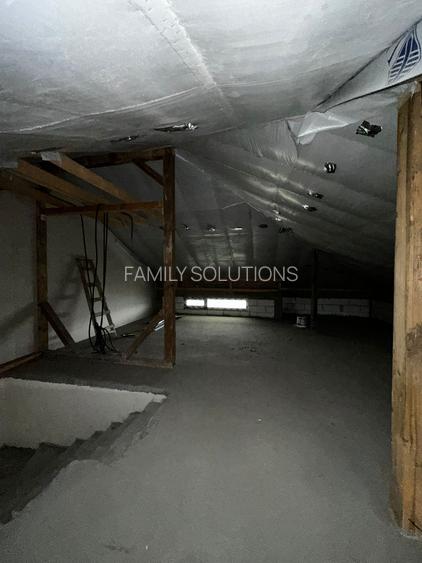 Casa premium P+1+M. 5 cam. Util 243mp. Teren 275mp - 16