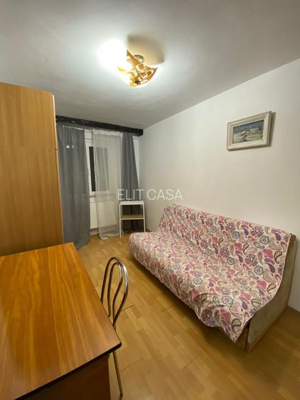 Garsonieră, zona Podu Ros - Piata Nicolina - 2