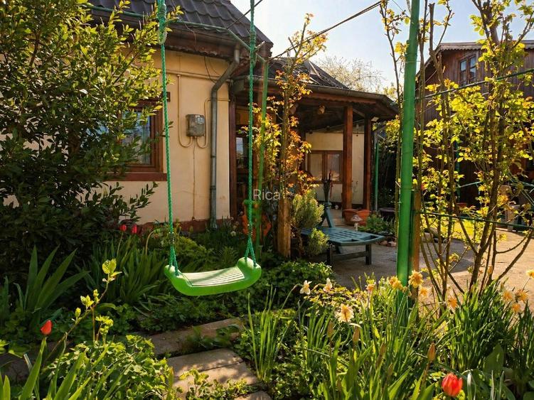 Casă cu 2 locuințe, centrală, garaj și grădină, teren 415 mp, Mezeș/Șos Chitilei - 4