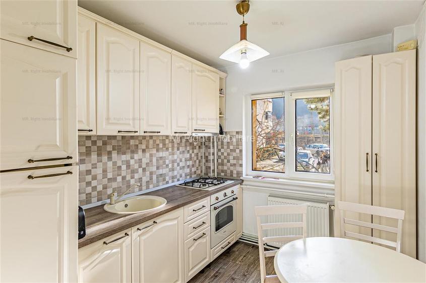 Apartament 3 camere zona Racadau - 6