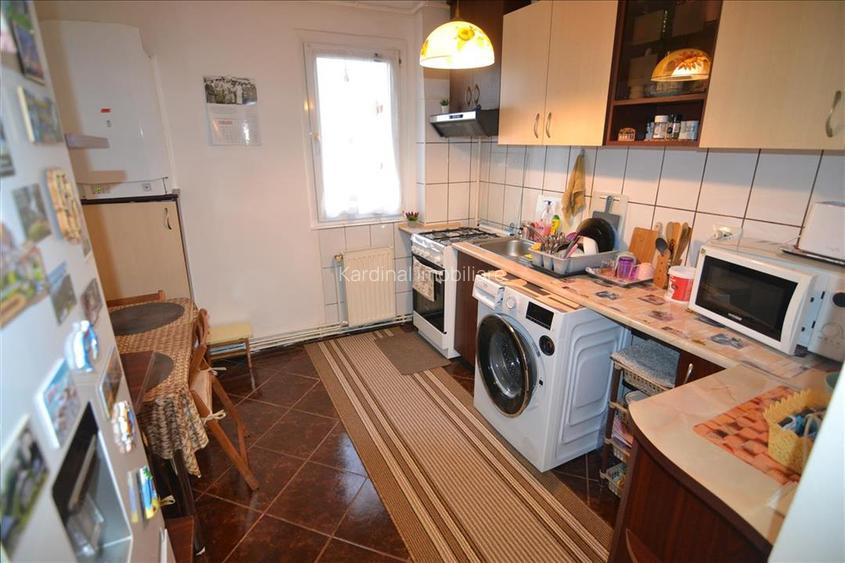 Exclusiv apartament 2 camere  mobilat utilat complet ,parcare Astra - Saturn ( A - 30