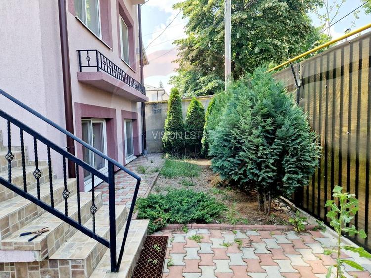 CHIRIE - Casă  4 camere , curte ,  zona LPS - 18