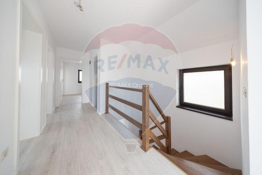 Casă modernă-Sânpetru |toate utilitatile| 420 mp teren | 3 dormitoare - 12