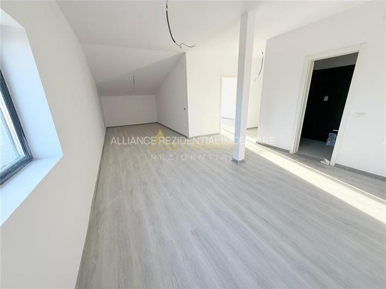 Duplex / 6 Camere / 3 Bai / Teren 250 mp - 16