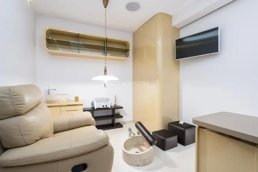 Vila Lux - Beauty Hub / clinică estetică | Parcare privată | Lacul Tei - 11