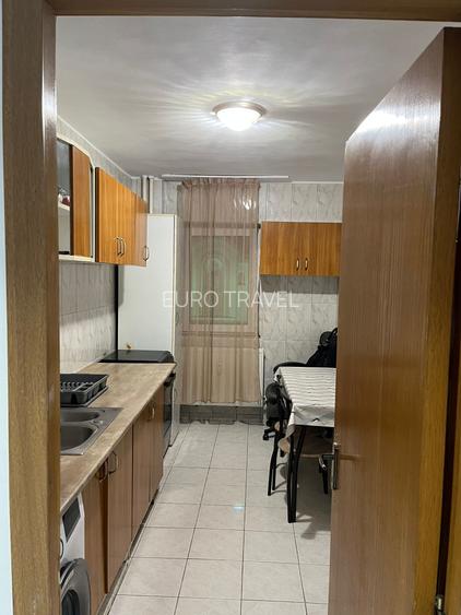 Apartament 3 camere - vis-a-vis de Spitalul Județean - curat, mobilat, utilat - 7