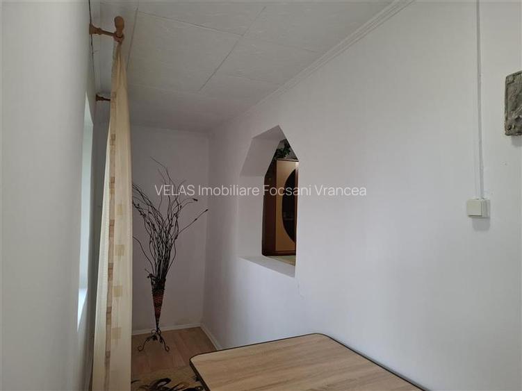 Casa Gugesti, sat Oreavu, 1870 mp teren - 10