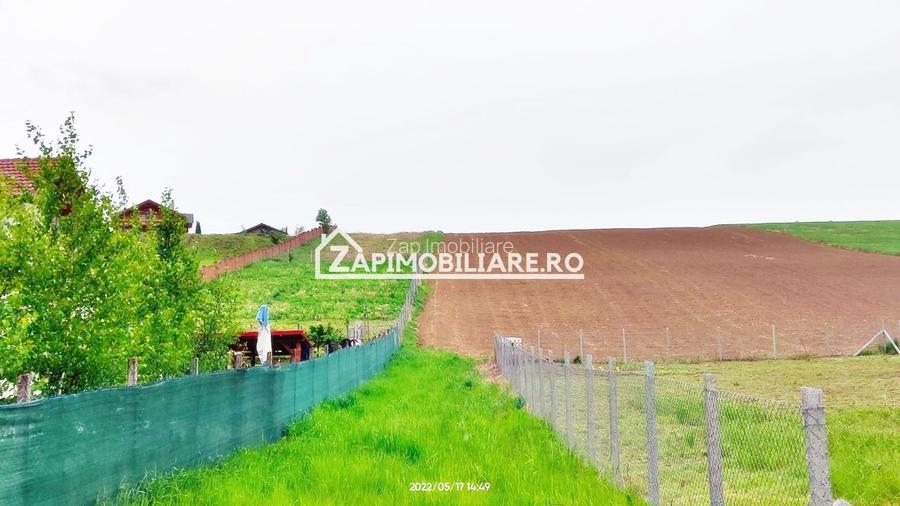 Sanisor - Teren intravilan 1812mp + 300 mp drum privat - 2