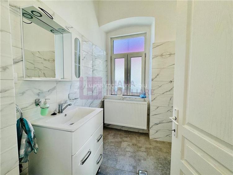 Apartament 2 camere de vanzare |  Central | recent renovat | strada Crisanei - 3