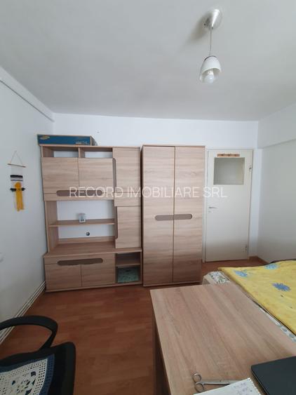 Inchiriere apartament 2 camere Aleea Bizusa cartier Gheorgheni, Cluj-Napoca - 2