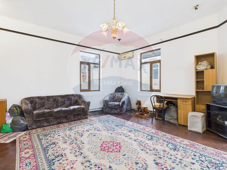 Apartament de vanzare in vila in centrul capitalei - 3