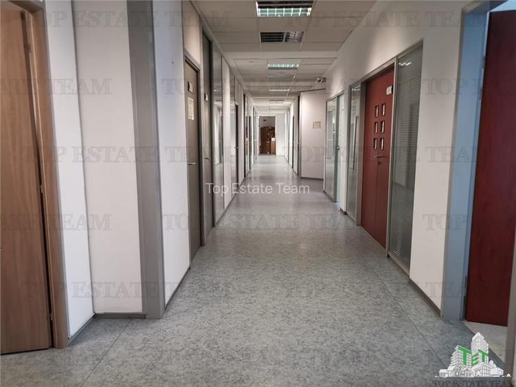 Cladire de birouri in zona zona ultracentrala a capitalei - 4