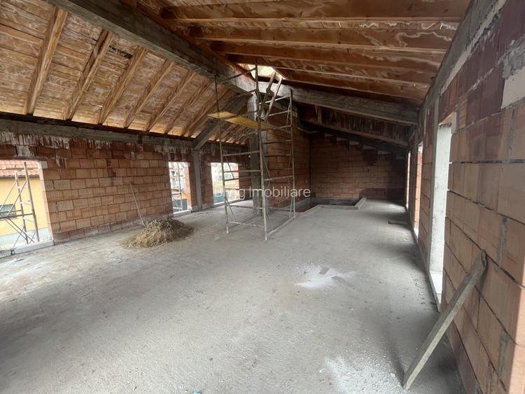 Duplex 129mp, 4 camere, 281mp teren, zona Dumitru Tautan   - 8