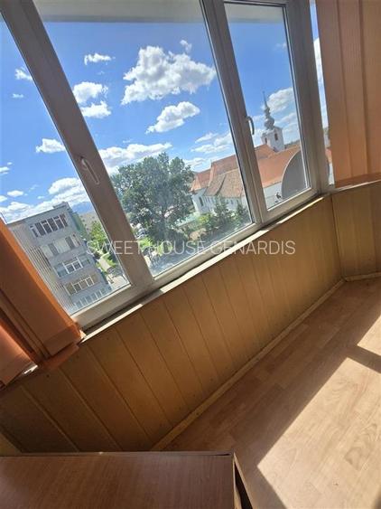Apartament decomandat cu 3 camere, 2 bai si 3 balcoane  Str. Tabacari, Fagaras - 9