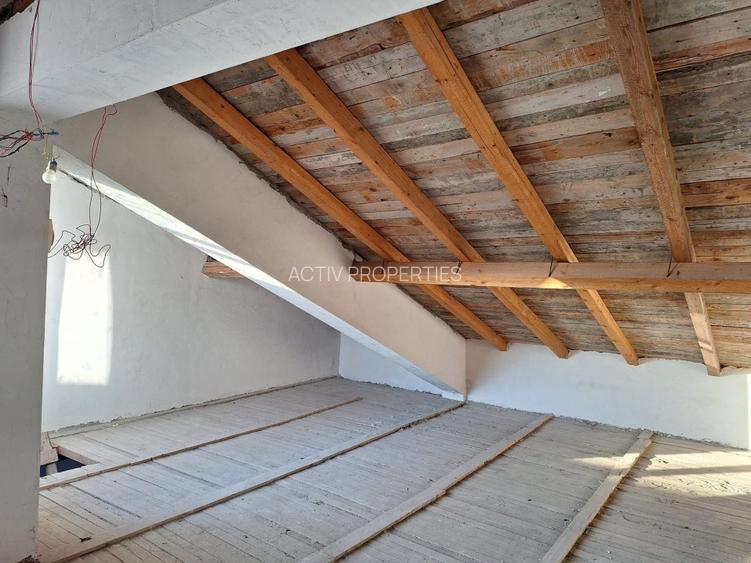 Resedinta deosebita,constr 2012,parc Carol 10min,7 camere,7 bai,2 locuri parcare - 21