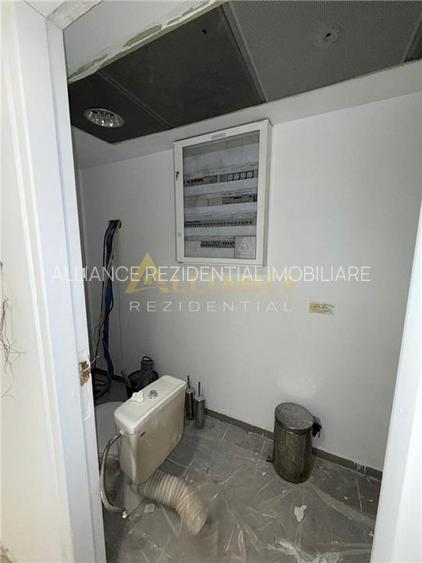 Spatiu comercial de vanzare Bd. Marasesti, zona Tineretului - 11
