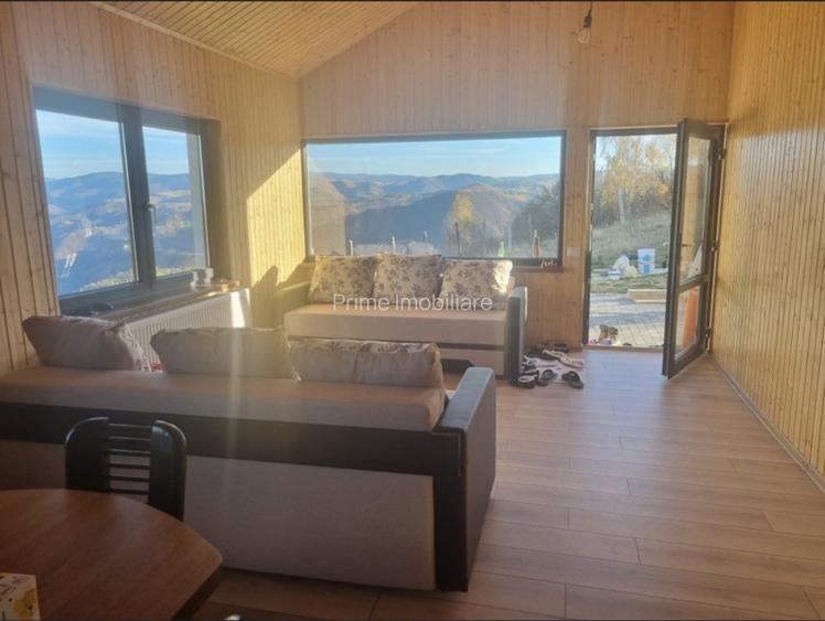 Cabană de vacanță | 3 camere | 82 mp | Situată la 23 km de Sebeș | - 3