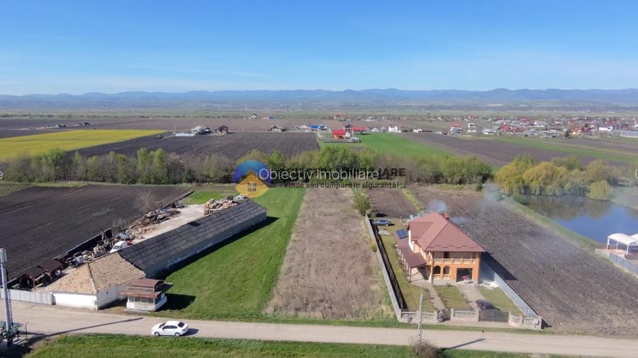 Teren 2063 mp intravilan Podoleni - judet Neamt - 8