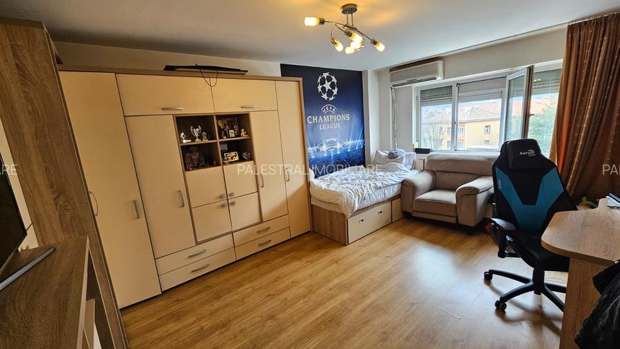 Apartament Centrul Civic,vedere Tampa,mobilat-utilat,178000 Euro - 3