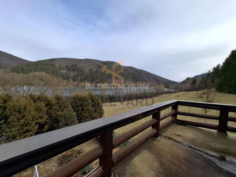 Cabana si teren 1000 mp cu iesire la lac! - 5