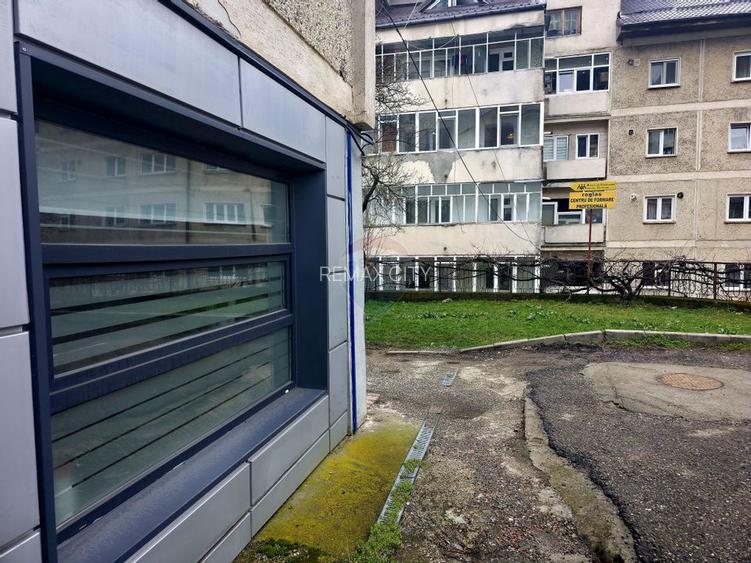 Spațiu comercial de 68mp de vânzare în zona Central/ sau inchiriere - 15