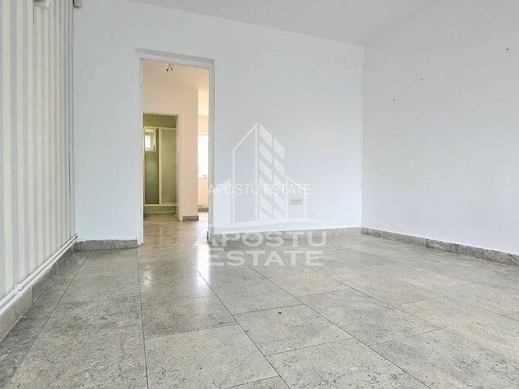 Spatiu Comercial 54 mp  malul Muresului - 4