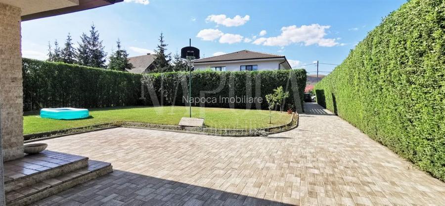 Casa 4 camere de vanzare in Floresti - 2