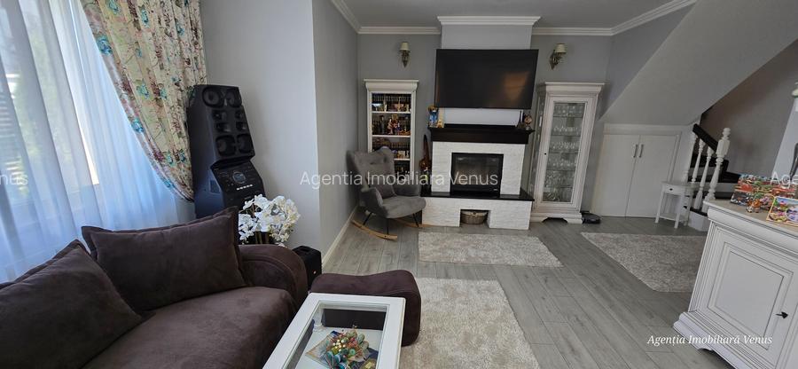 Casa noua cu etaj la Lebada - 5