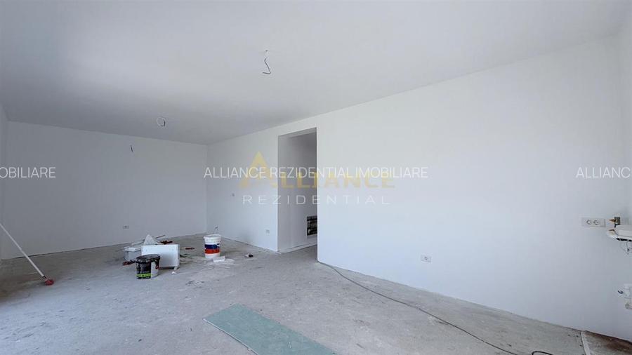 Casa Individuala - 4 camere - 2 bai - 363 mp teren - 14
