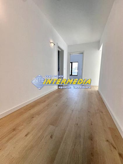 CASA NOUA I 90 MP I FINISATA LA CHEIE I ASFALT I TOATE UTILITATILE I - 4