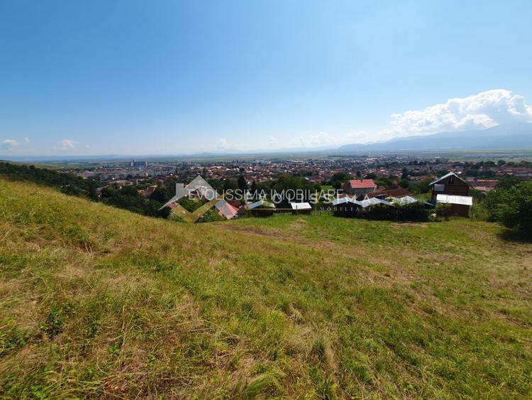 Teren intravilan vedere panoramica, Codlea - 6