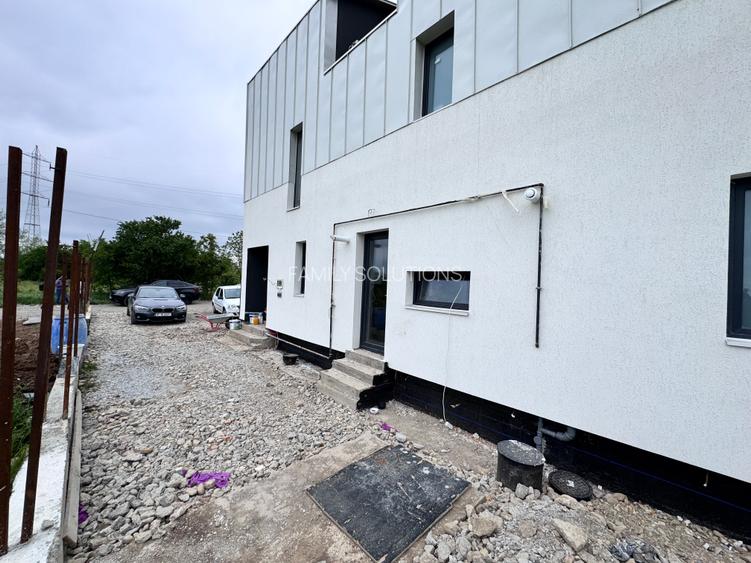 Casa deosebita P+1+M. 4 cam. Util 145mp. Teren 320mp - 2