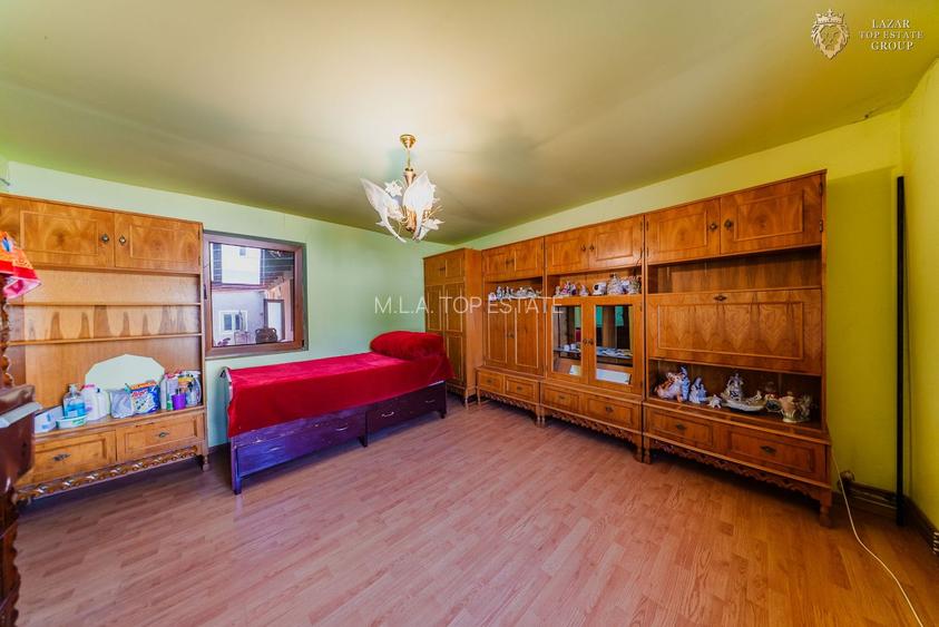 Casă cu 3 camere de vânzare in Vladimirescu - 13